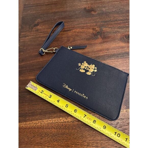 Disney Parks Pandora clutch - Picture 2 of 5